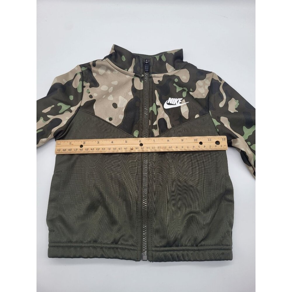 Nike Boys SZ 3T Camo Green Beige Full Zip Track  Jacket Dri-Fit - Picture 4 of 6